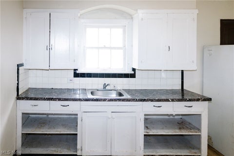 Tiny photo for 472 W 6th Street, Mansfield, OH 44903 (MLS # 5239128)