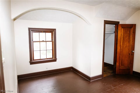 Tiny photo for 472 W 6th Street, Mansfield, OH 44903 (MLS # 5239128)