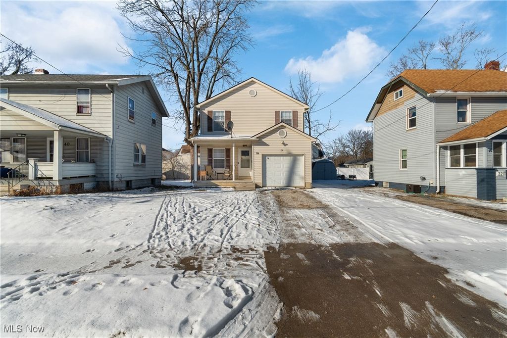 Photo of 36 Devonshire Drive, Akron, OH 44312 (MLS # 5183535)