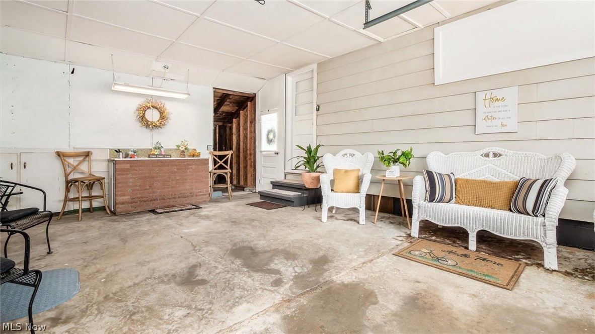 Moores 2nd Add - Residential