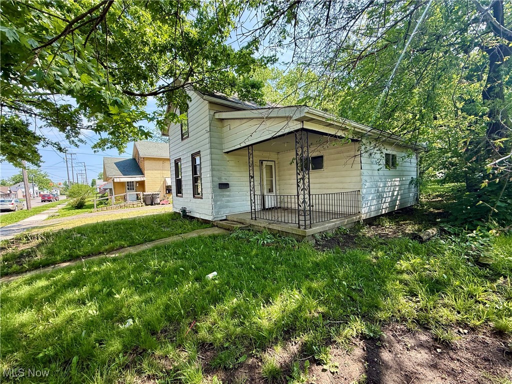 670 N West Street, Lima, Ohio image 2