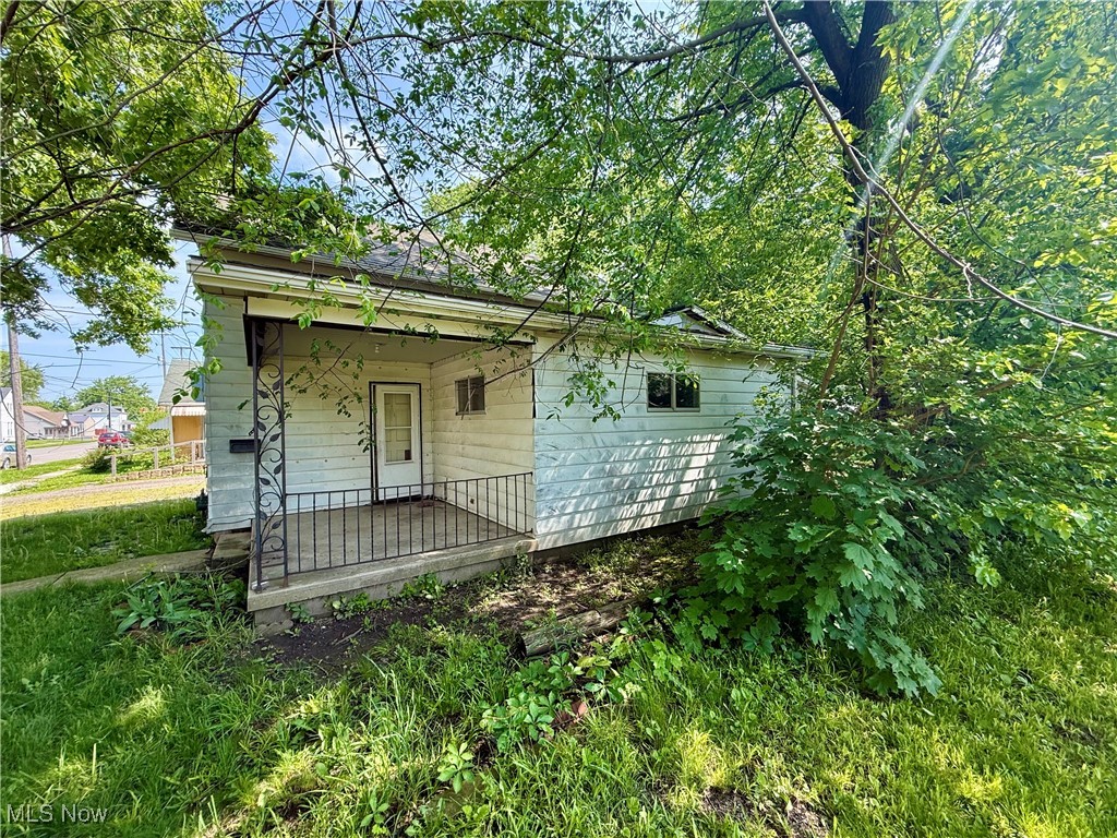 670 N West Street, Lima, Ohio image 3