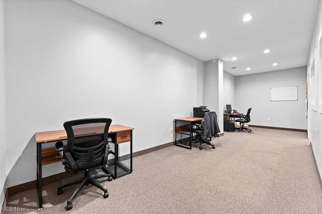 Moskowitz & Co Sub 1 - Commercial Lease