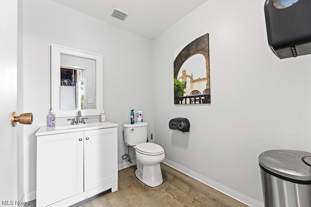 Moskowitz & Co Sub 1 - Commercial Lease