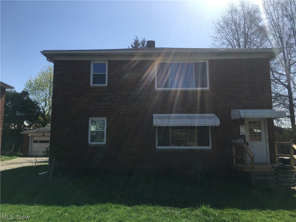 Simple apartment in a great location! Off West Market Street bordering Fairlawn and West Akron. This is a two-bedroom apartment with a full-size galley style kitchen equipped with stove and refrigerator. Dining/eating area between kitchen and living area. Two entrances into apartment, front and side door. Wood flooring throughout except kitchen and bathroom. Bedrooms have nice size closets. Possible shared garage if desired. Off street parking available. Separate laundry hookups for apartment located in basement. Apartment home has newer windows and AC. Interested applicants will be able to apply online with a $50 application fee per adult.