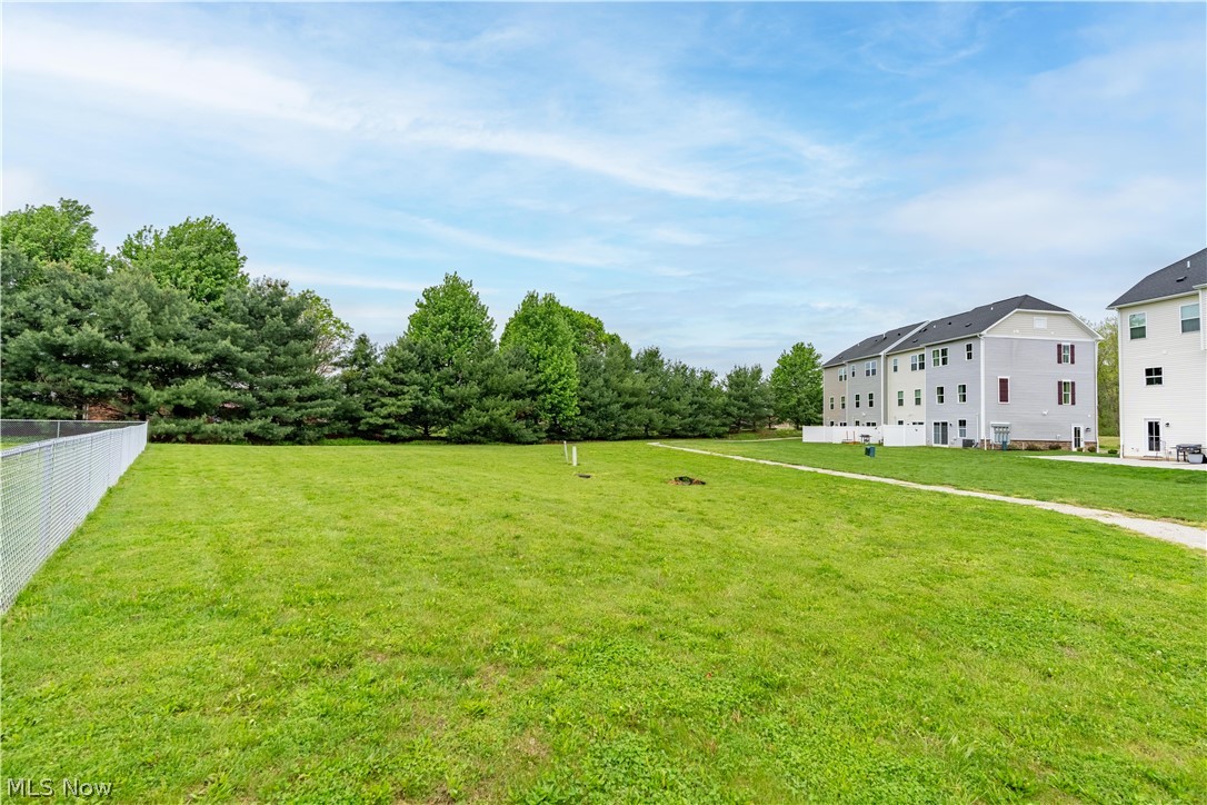 In/Twnhms/Stonebridge Ph 1 As - Residential