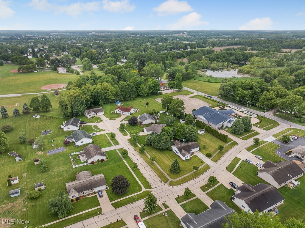 110 Parkside Drive, Creston, Ohio image 45