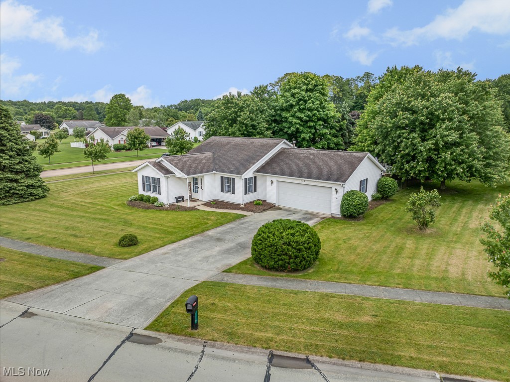 110 Parkside Drive, Creston, Ohio image 37