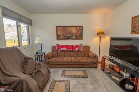 Tiny photo for 101 N Circle Drive, Canton, OH 44709 (MLS # 5189717)