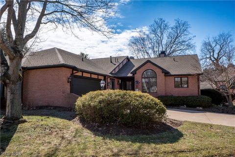 Tiny photo for 101 N Circle Drive, Canton, OH 44709 (MLS # 5189717)
