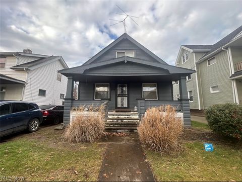 Photo of 4110 E 143rd Street, Cleveland, OH 44128 (MLS # 5188241)