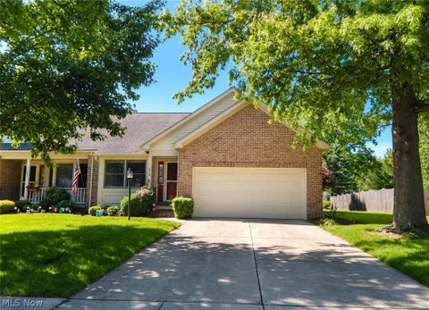 Photo for 219 Bridgeport Drive