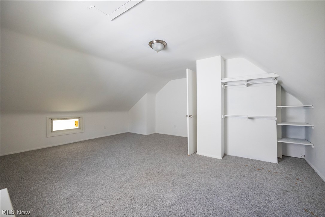 Robert Dvoraks Brentwood Village - Residential