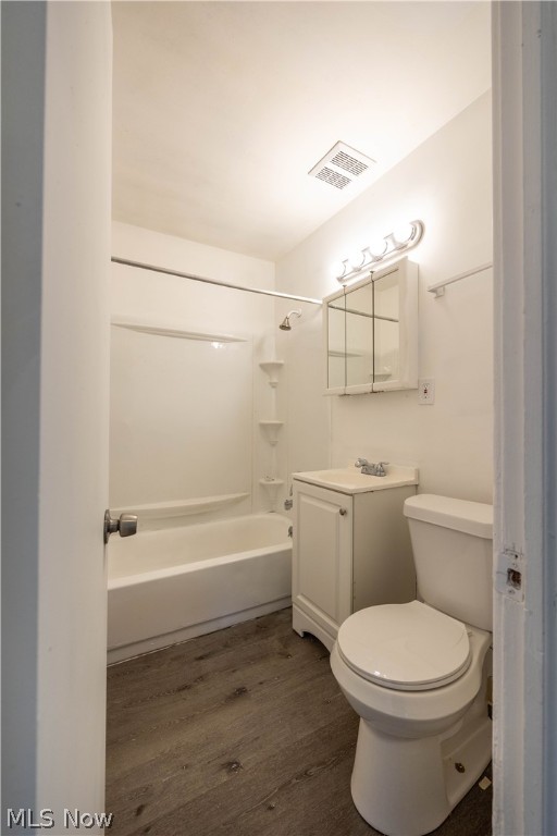 Robert Dvoraks Brentwood Village - Residential