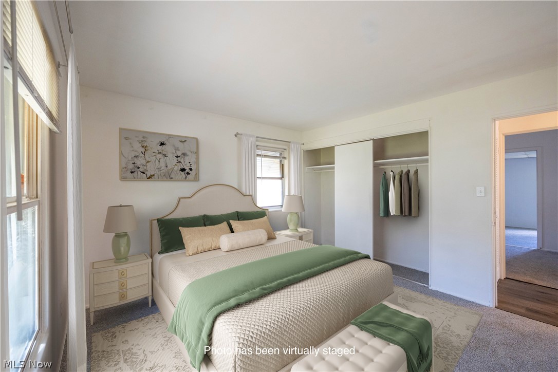 Robert Dvoraks Brentwood Village - Residential