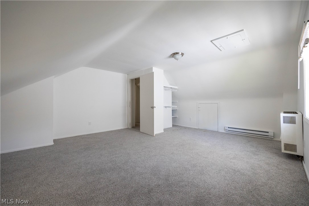 Robert Dvoraks Brentwood Village - Residential