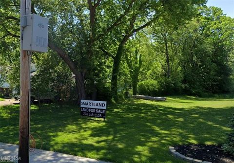 Vacant Land For Sale - 38256 Lake Shore Boulevard<br/> Lake County, Willoughby, OH 44094