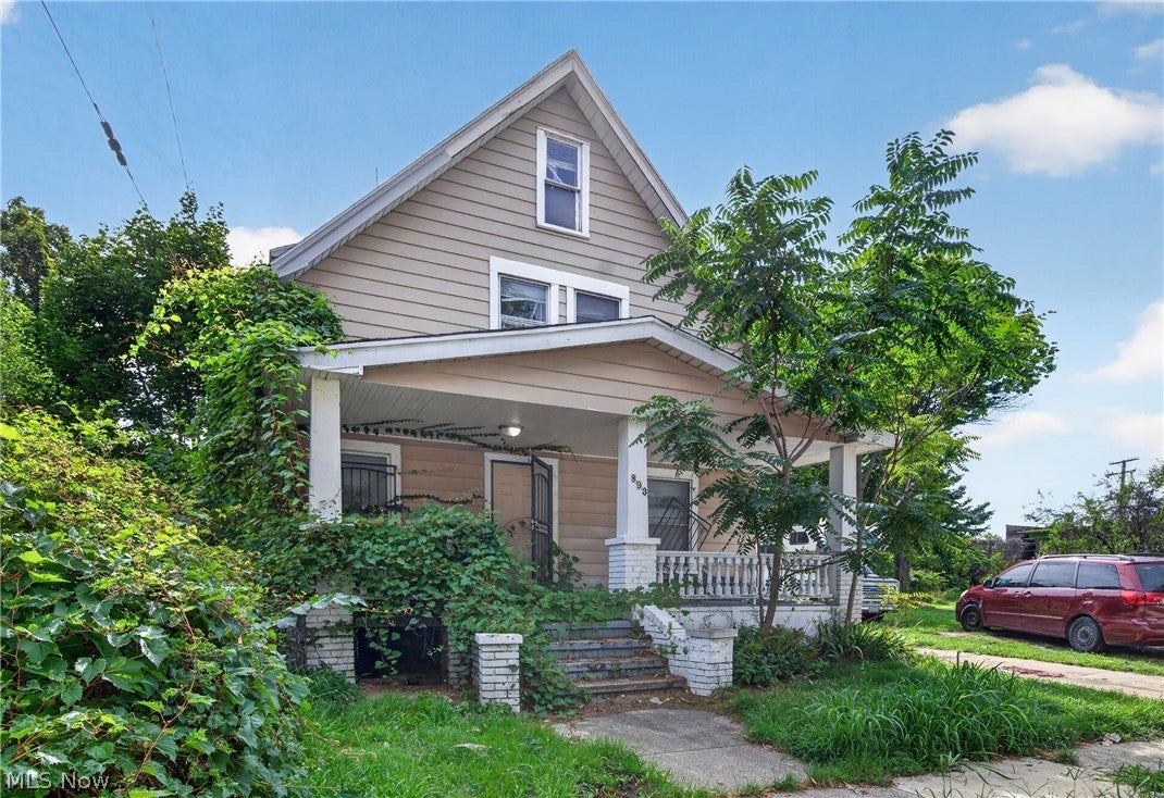 893 E 75th Street