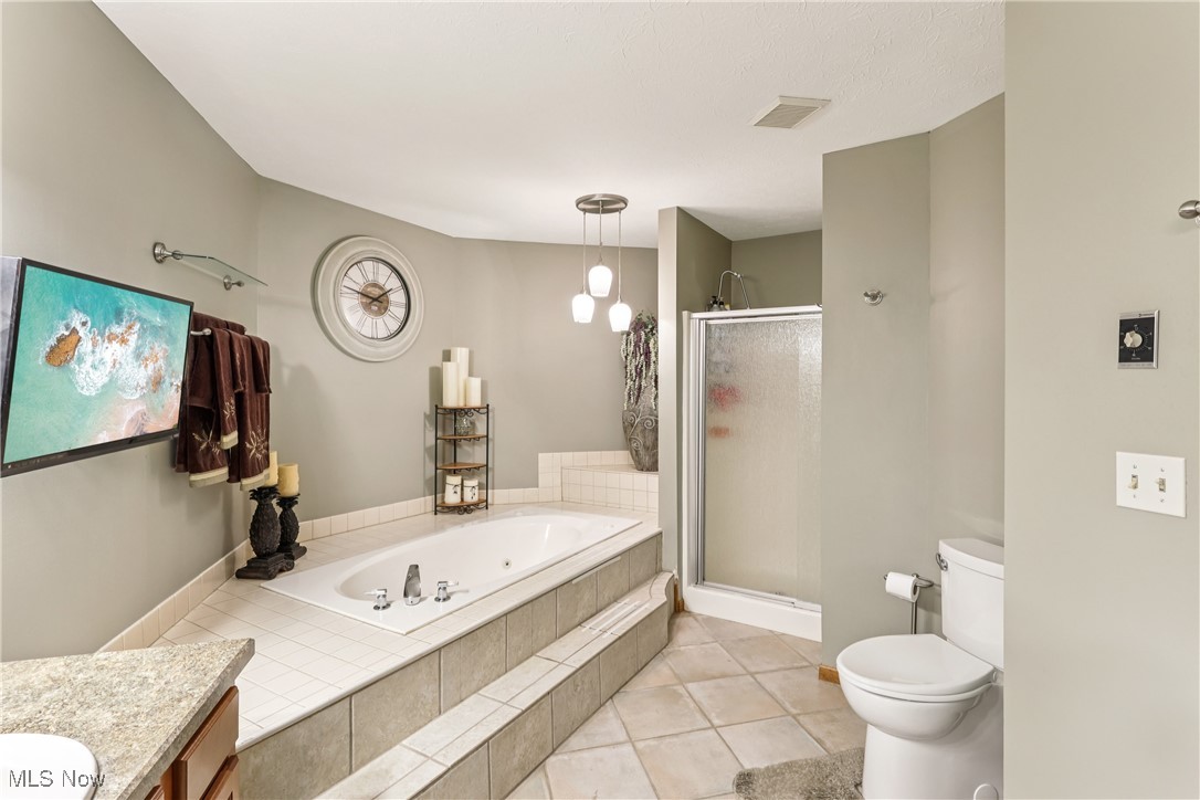 Forest Cove Condo Ph 3 - Residential