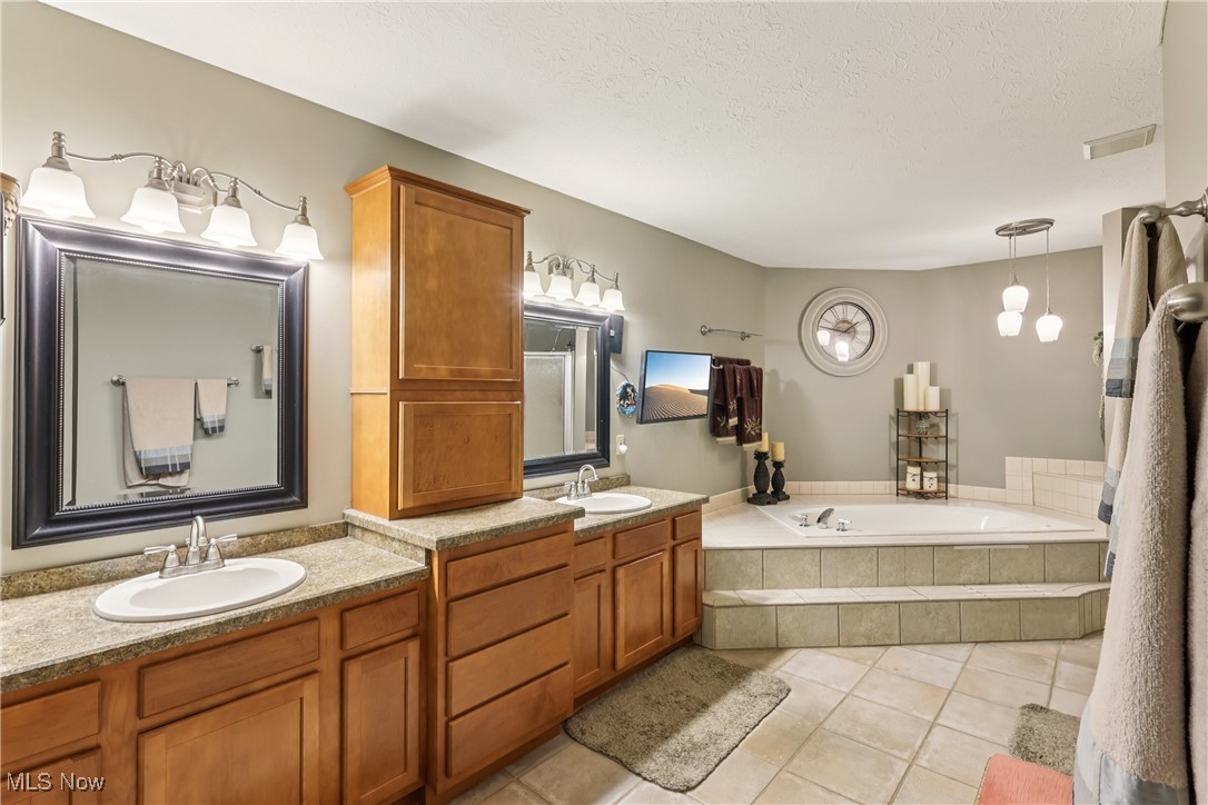 Forest Cove Condo Ph 3 - Residential