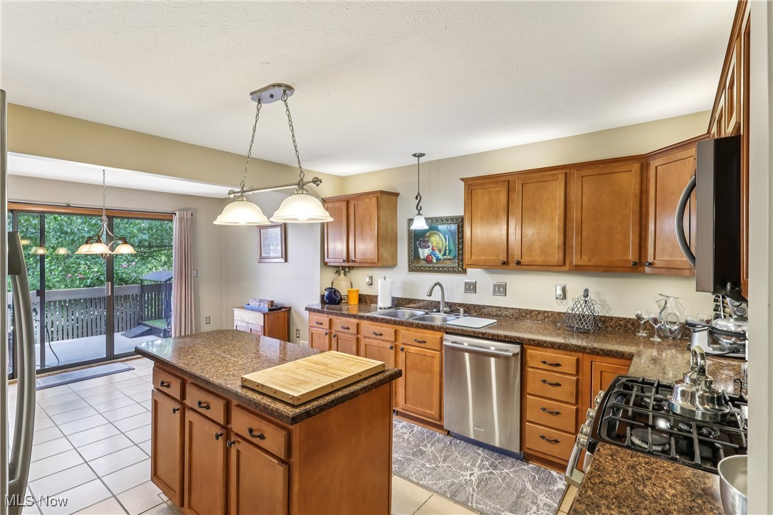 Forest Cove Condo Ph 3 - Residential