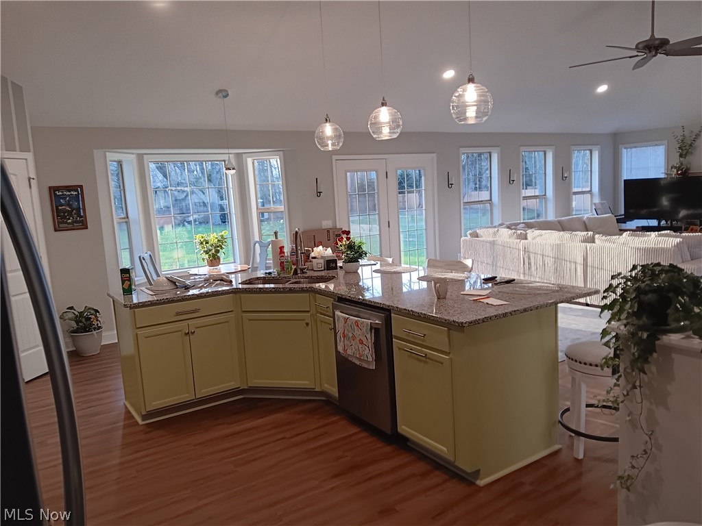 Suburban Gardens - Residential