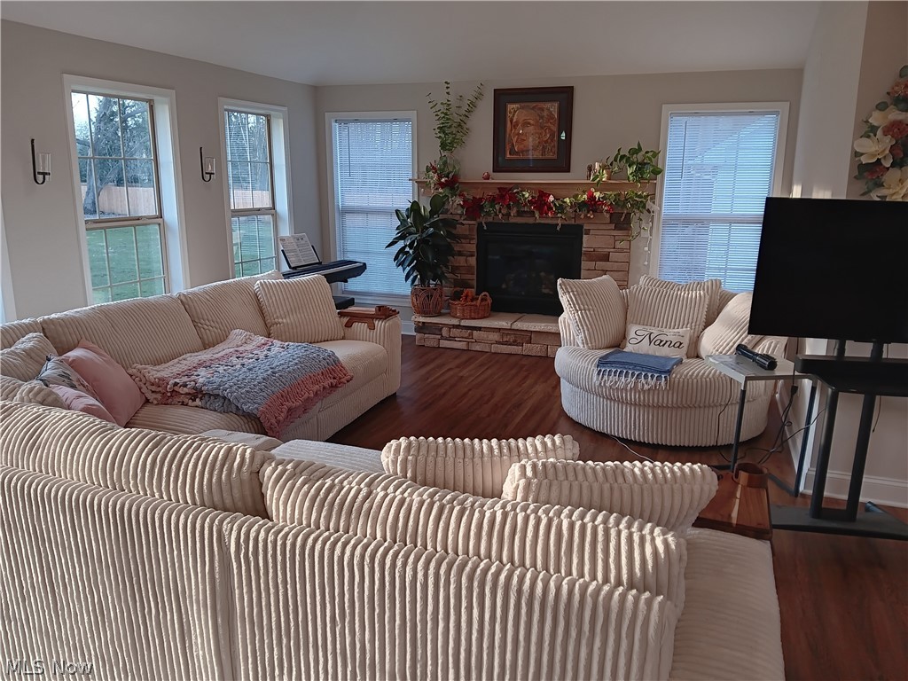 Suburban Gardens - Residential