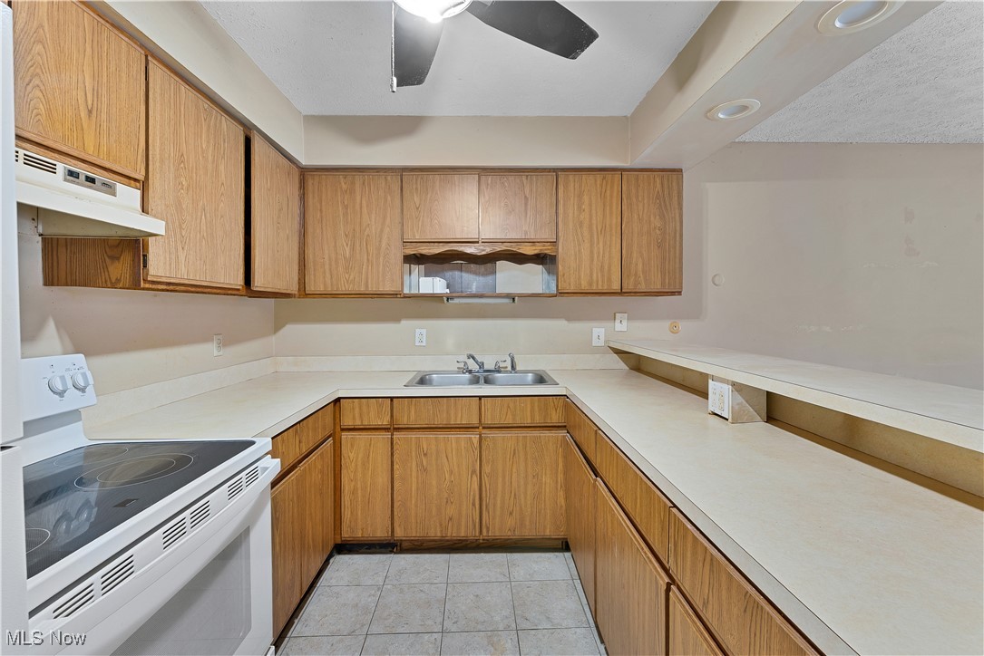 Callaway Circle Condo - Residential