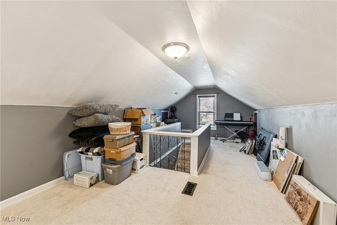 Hoy Lo Mae - Residential