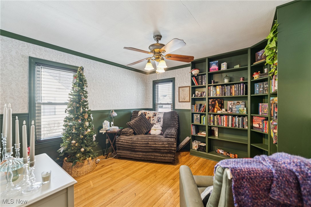 Hoy Lo Mae - Residential