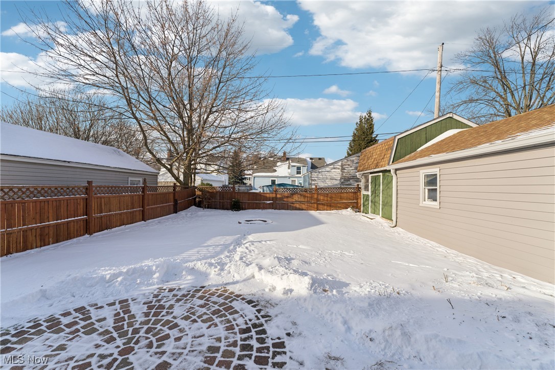 Hoy Lo Mae - Residential