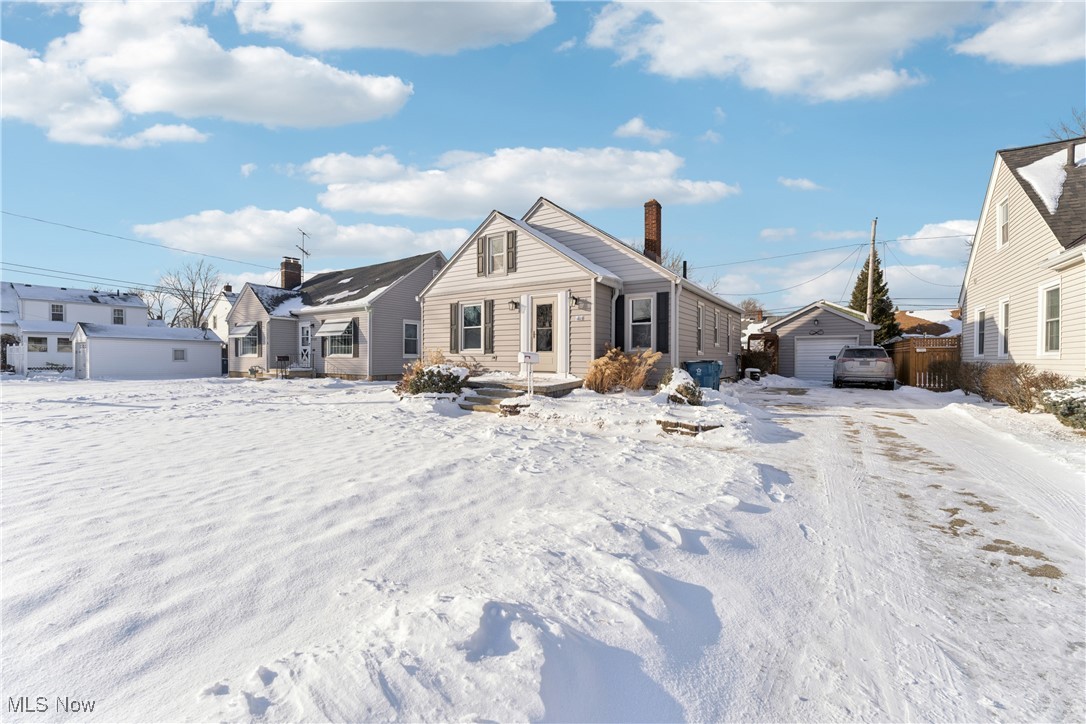 Hoy Lo Mae - Residential