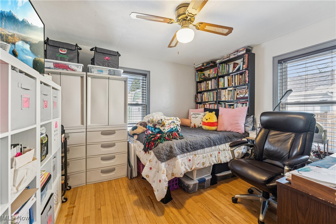 Hoy Lo Mae - Residential