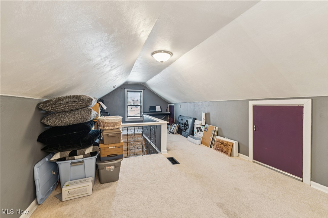 Hoy Lo Mae - Residential