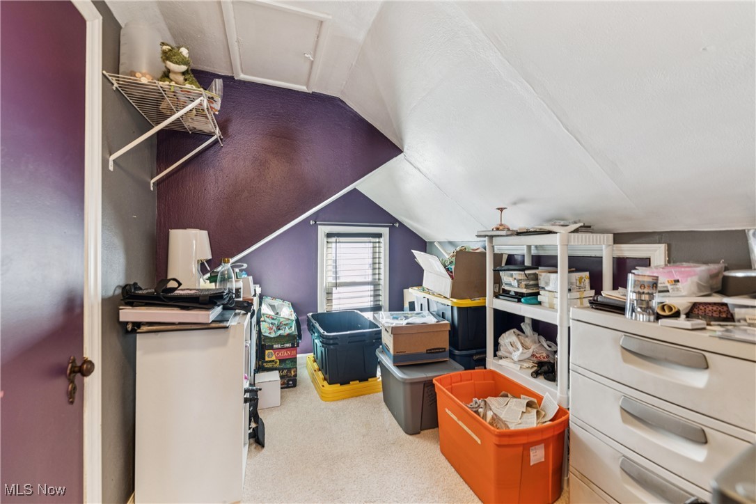 Hoy Lo Mae - Residential