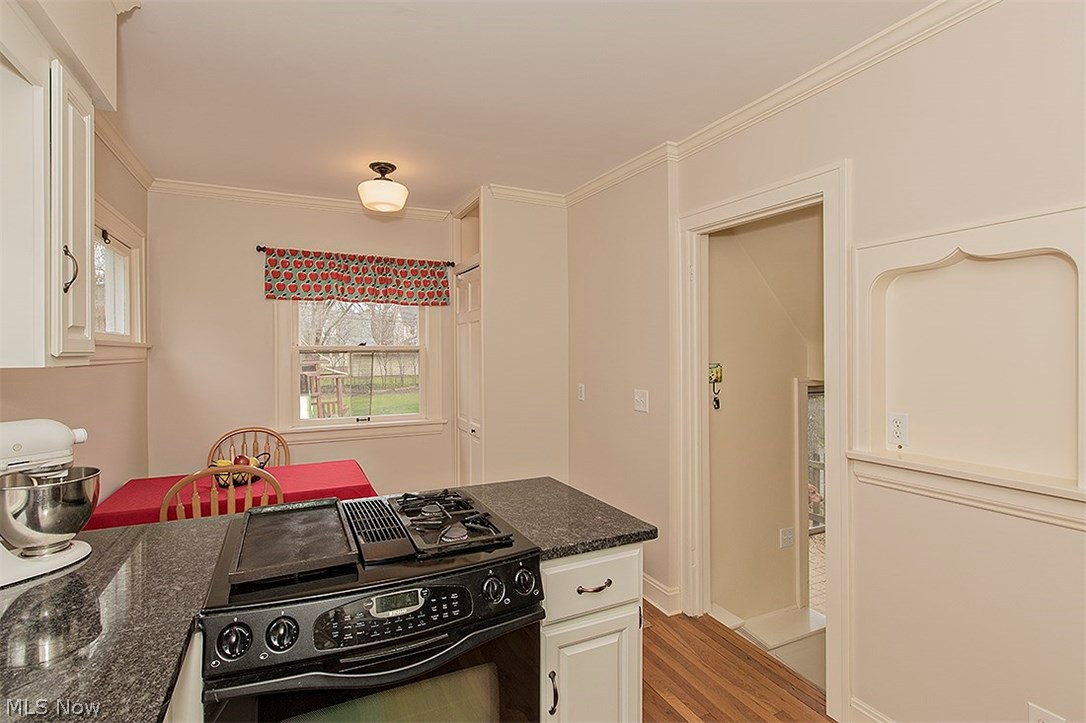 Shaker Lakes - Residential