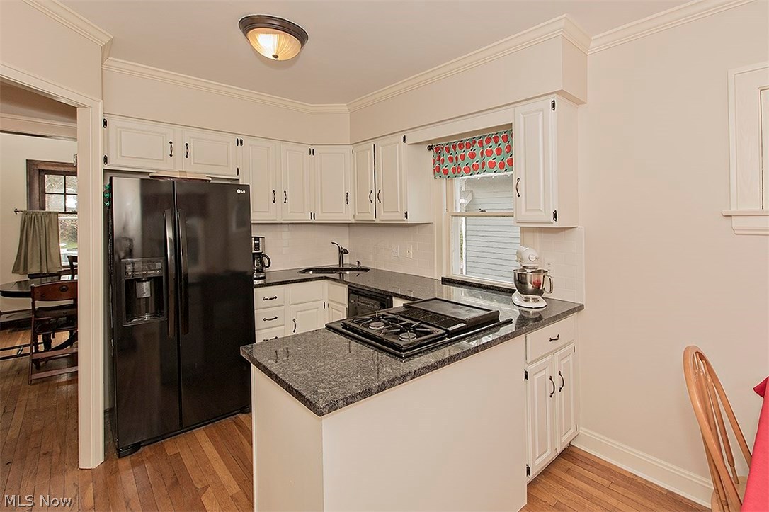 Shaker Lakes - Residential