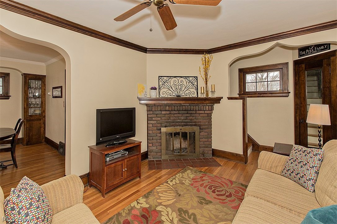 Shaker Lakes - Residential