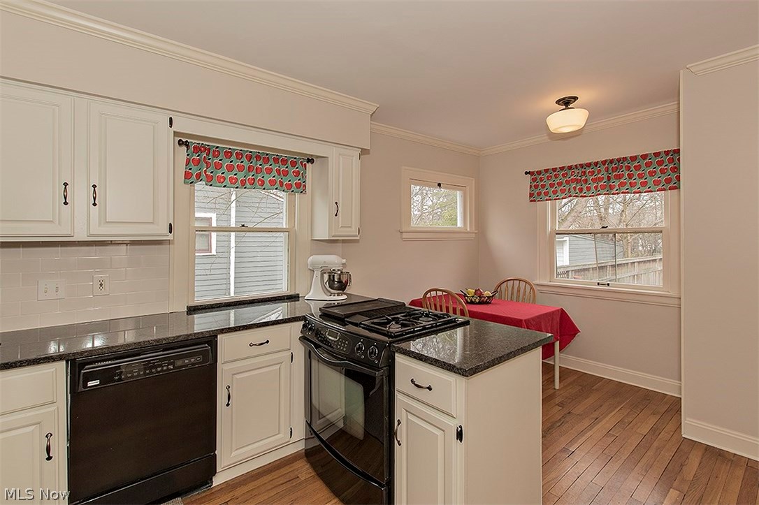 Shaker Lakes - Residential