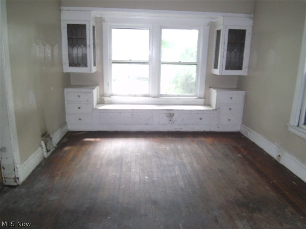 L Kelly 04 - Residential