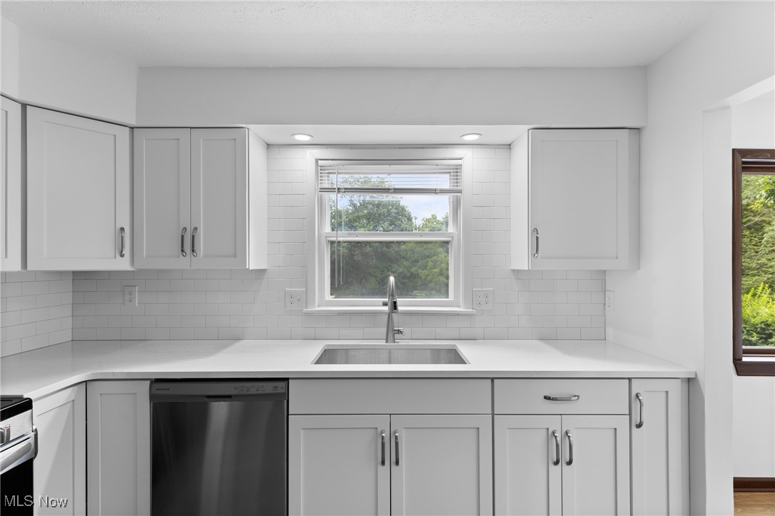 Oak View Mdws Sub - Residential