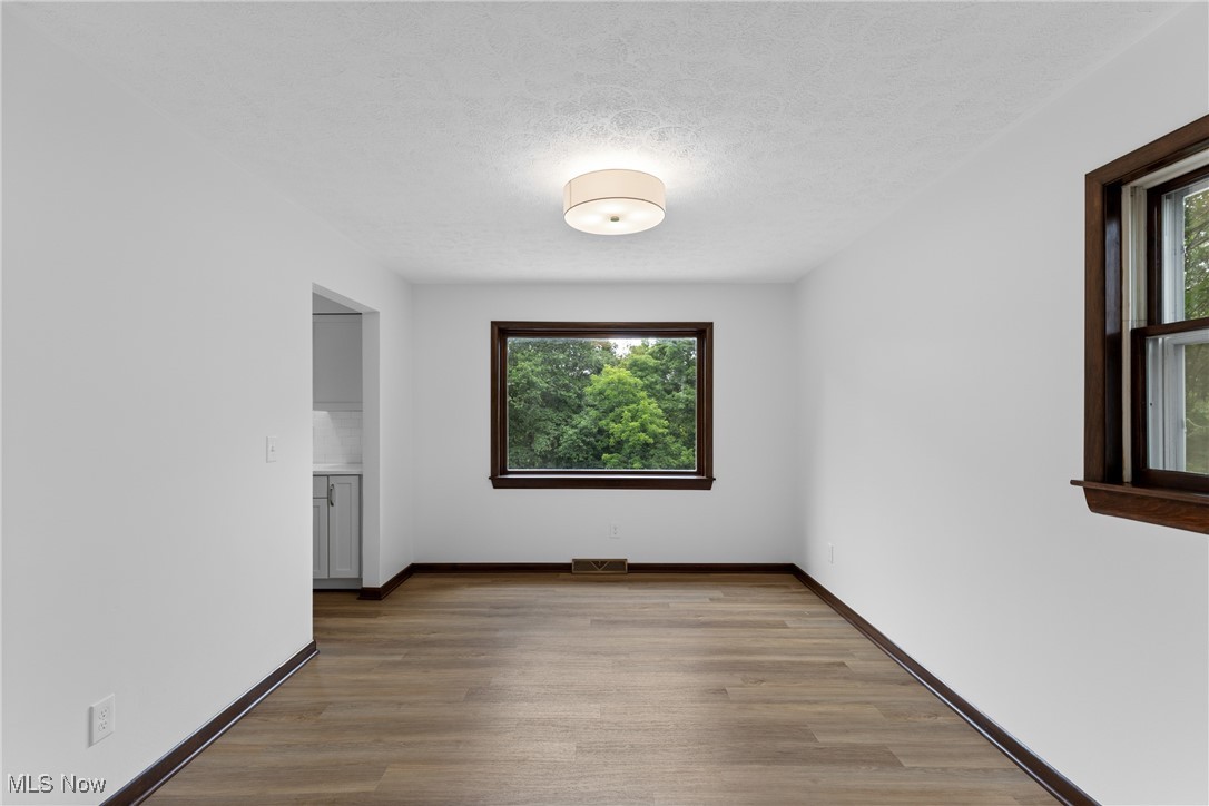 Oak View Mdws Sub - Residential