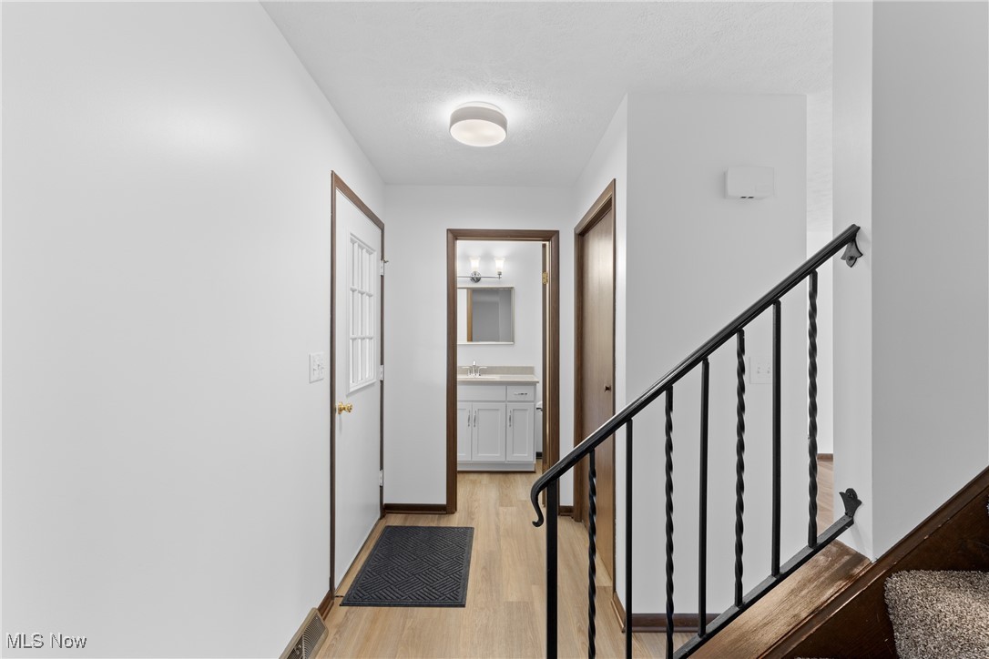 Oak View Mdws Sub - Residential