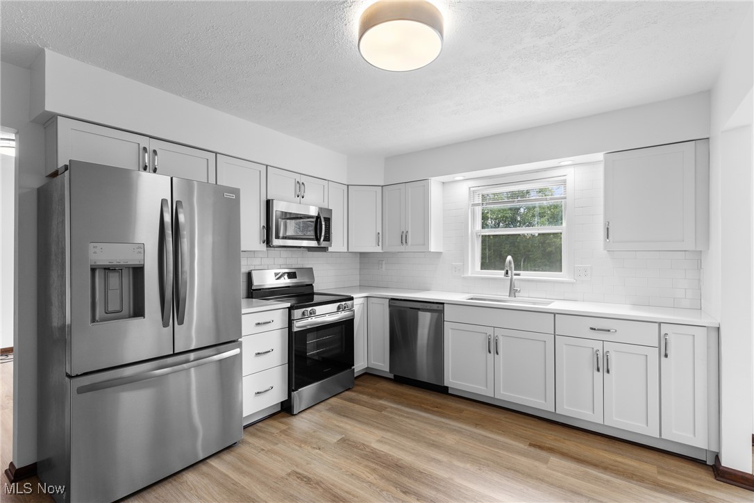 Oak View Mdws Sub - Residential