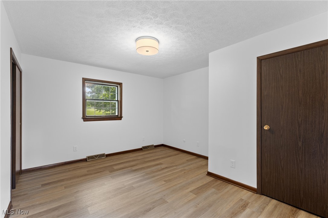 Oak View Mdws Sub - Residential