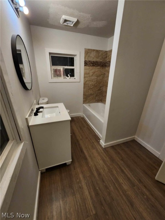 Mix & Wains - Residential