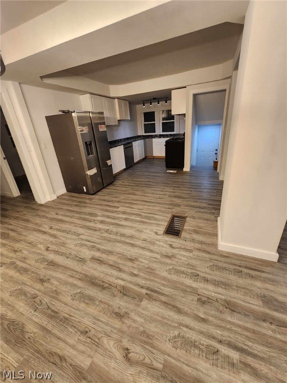 Mix & Wains - Residential