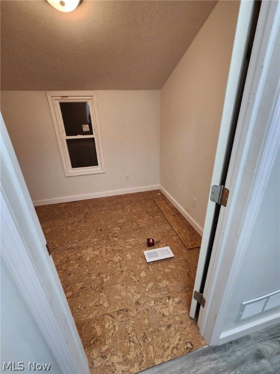 Mix & Wains - Residential