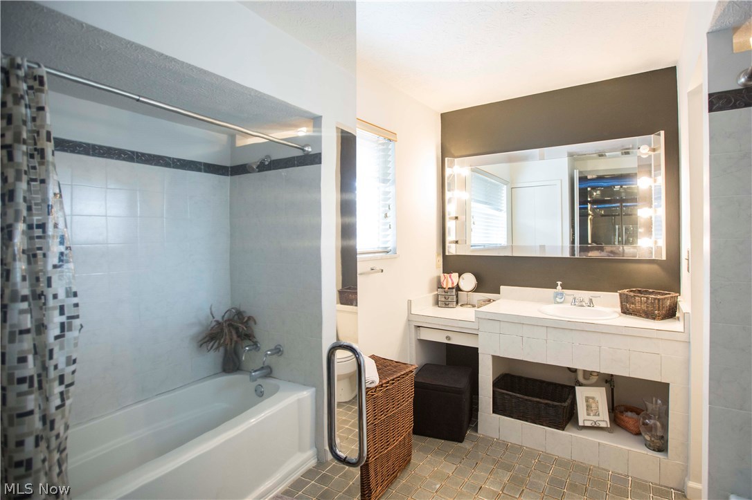 Heather Hill - Residential