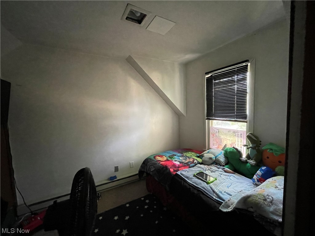 Voris - Residential Income